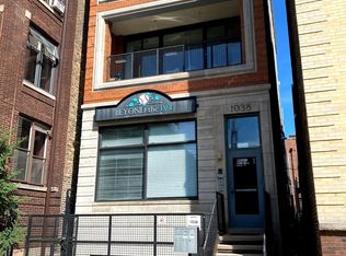 1038 W Waveland Ave APT G, Chicago, IL 60613