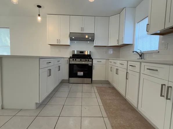 431 Foxglove Ln Unit A, Houston, TX 77076