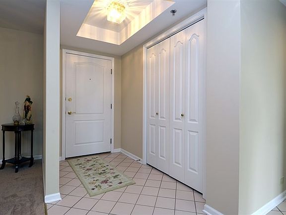 3rd image of 6411 Lincoln Ave Unit 401