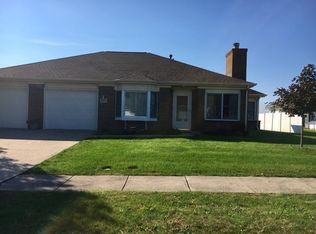 443 Southwood Dr, Tipton, IN 46072