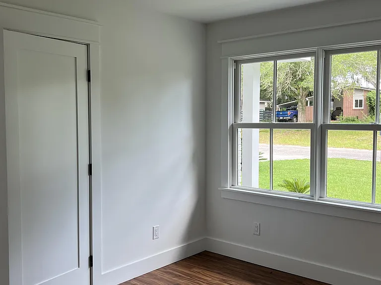 18 Ellen Ave — Photo 26