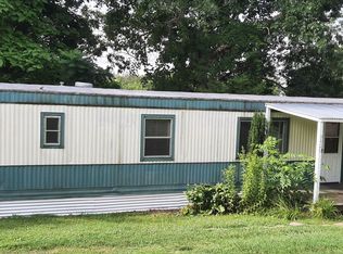 3306 Farmview Dr, Blacksburg, VA 24060