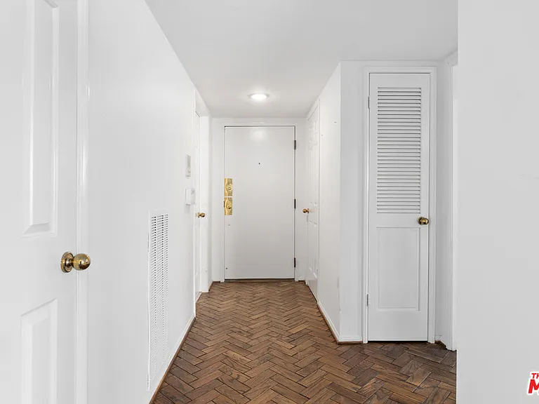 1250 Amherst Ave #201 — Photo 13