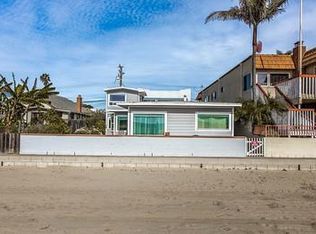 1527 Seal Way APT 5, Seal Beach, CA 90740