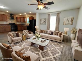 105 20th St NW #225, Stewartville, MN 55976
