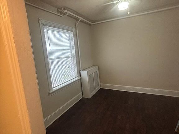 3rd image of 2421 Atlantic Ave #B