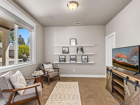 5th image of 2857 W ALAMO Drive
