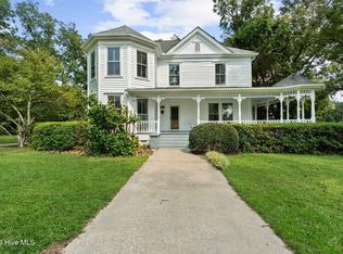 102 N Oak Street, Chadbourn, NC 28431