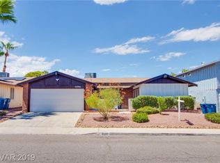 4896 Powell Ave, Las Vegas, NV 89121
