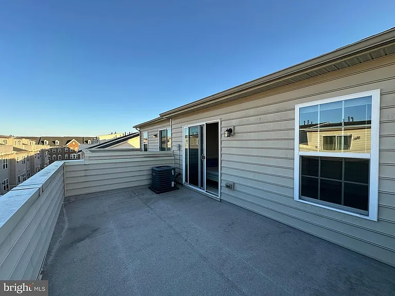 5350 N Center Dr — Photo 10