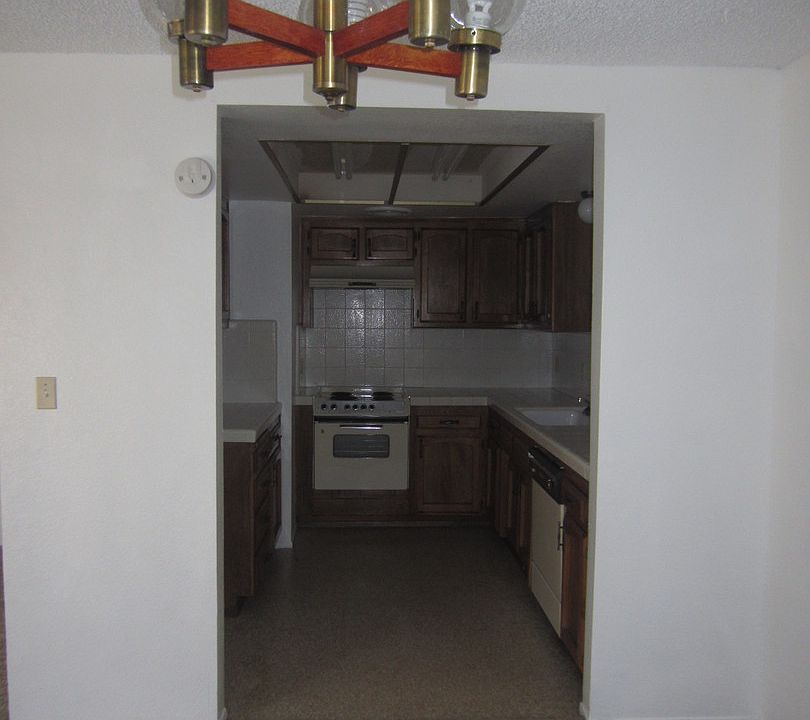 1st image of 3204 La Costa St APT B
