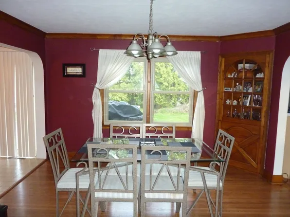 311 S Pearl St, Arcadia, WI 54612