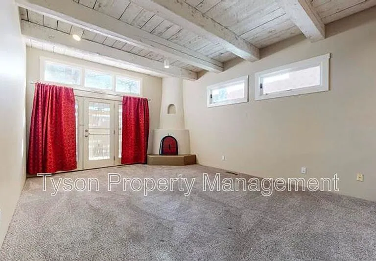 6208 Sabre Ct NW — Photo 9