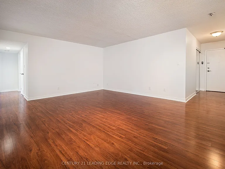 633 Bay St #2204 — Photo 7