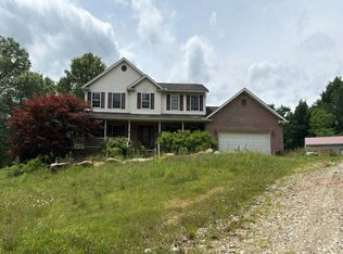 2017 Warren Chapel Rd, Fleming, OH 45729