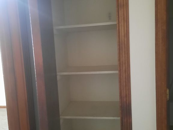 4th image of 621 W 4th St #3