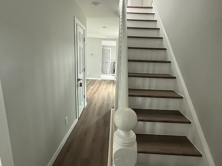 294 Oak St #1 — Photo 8