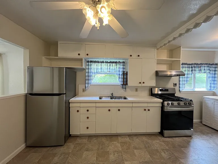 507 Butler St — Photo 12