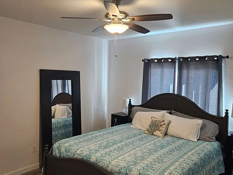 540 Orange Ave — Photo 3
