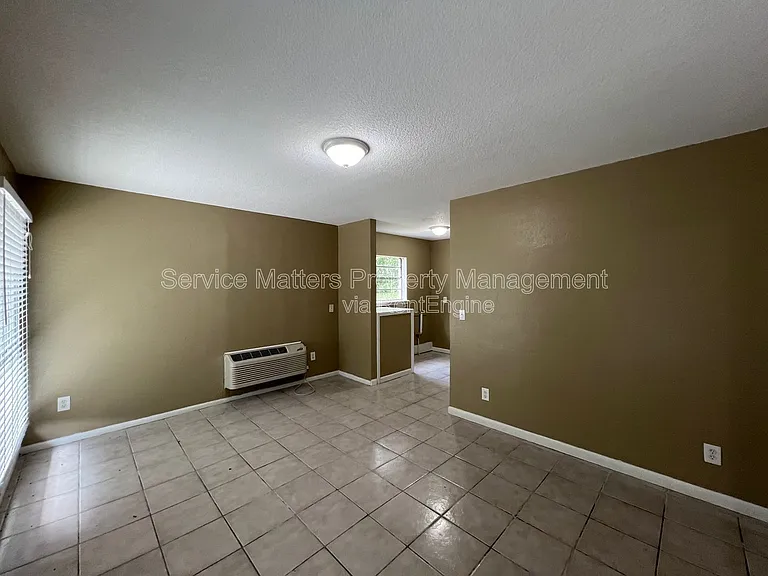 6876 Trading Post Ln — Photo 11