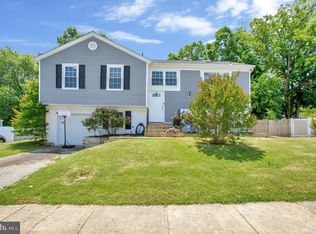 2003 Barrowfield Rd, Fort Washington, MD 20744