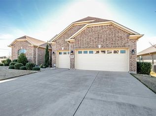 11501 Parkcrest Dr, Denton, TX 76207