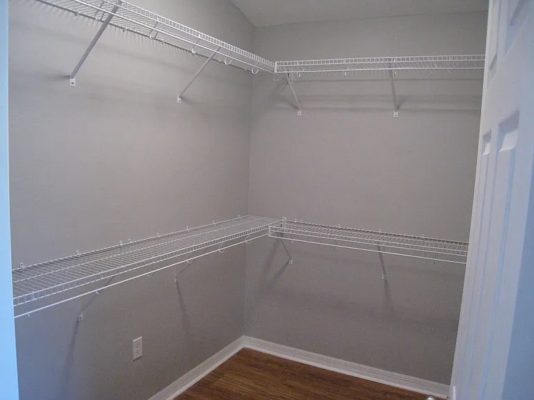 528 SW 6th Pl — Photo 9