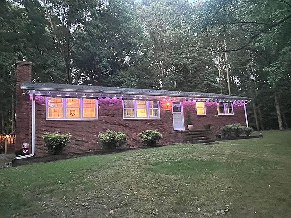 3rd image of 5099 Randleman Rd