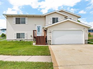 1169 Degeest Dr, Rapid City, SD 57703