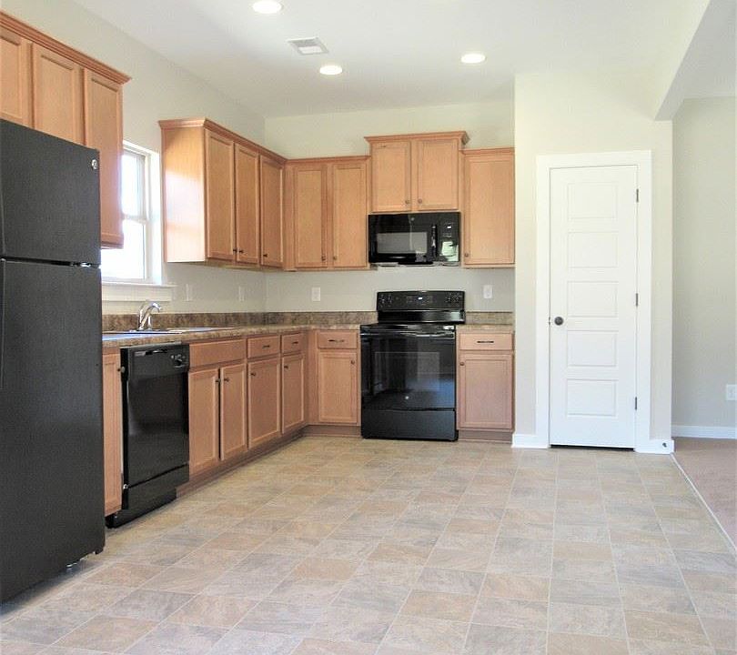 906 Brooke Ter, Moody, AL 35004 Zillow