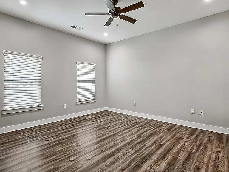 Villas at Capital Twenty — Photo 40