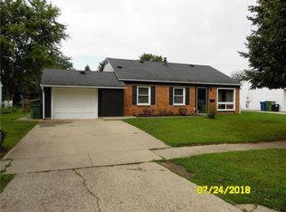 1113 Fairmont Dr, Sidney, OH 45365