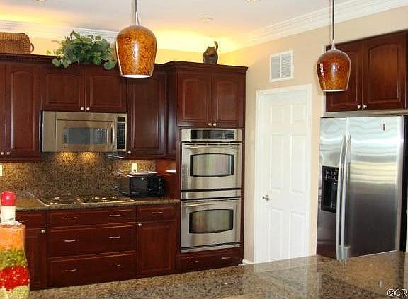 4th image of 670 Tampico Cir