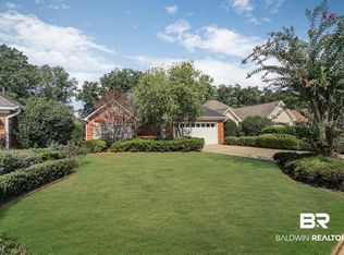 122 Club Dr, Fairhope, AL 36532