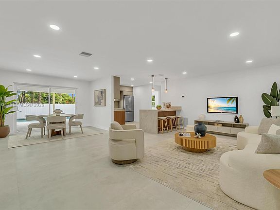 5th image of 8970 SW 53rd St