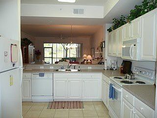 4th image of 4640 Turnberry Lake Dr Unit 104