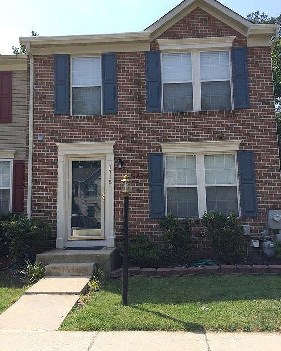 1st image of 1715 Barnwood Ct