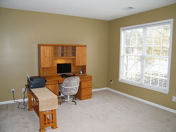 Living Room/Study