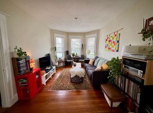 100 Conwell Ave APT 1, Somerville, MA 02144