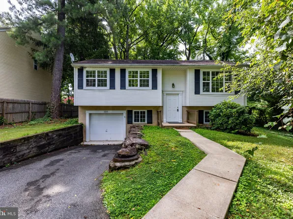 1311 Fairview Rd, Wilmington, DE 19809