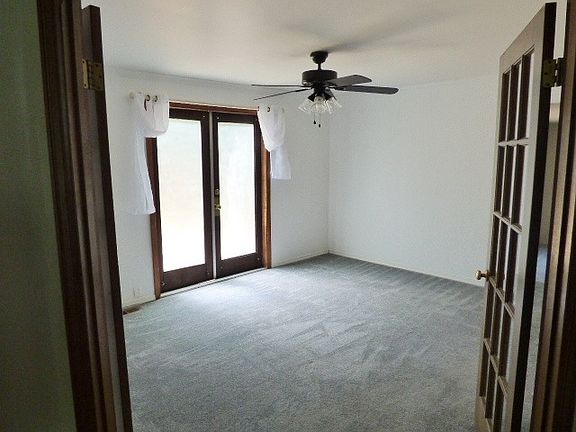 4th image of 318 Glen Ave