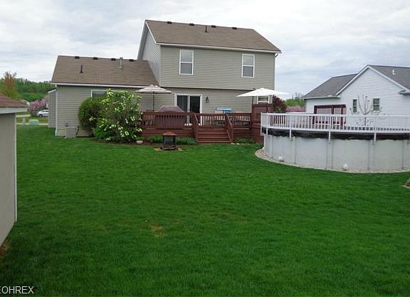5th image of 107 Fieldstone Dr