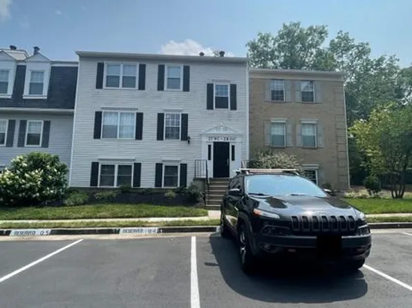 2796 Bordeaux Pl, Woodbridge, VA 22192