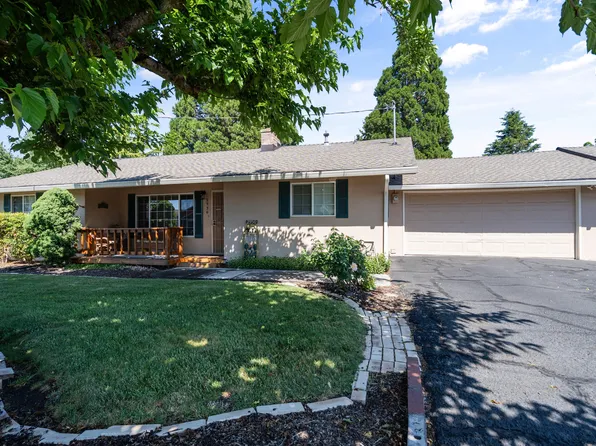 2930 Bailey Ave, Medford, OR 97504