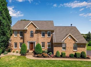 9302 Sitka Spruce Ct, Clarence Center, NY 14032