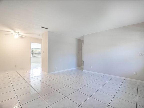 5th image of 4360 Pompano Dr SE
