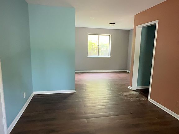 2nd image of 206 Laurens St #M2
