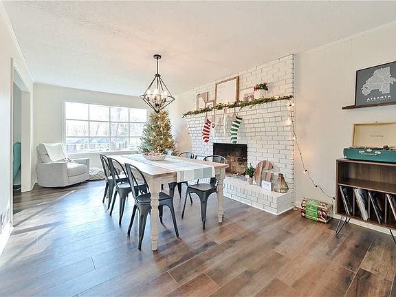 5th image of 617 Evergreen Dr