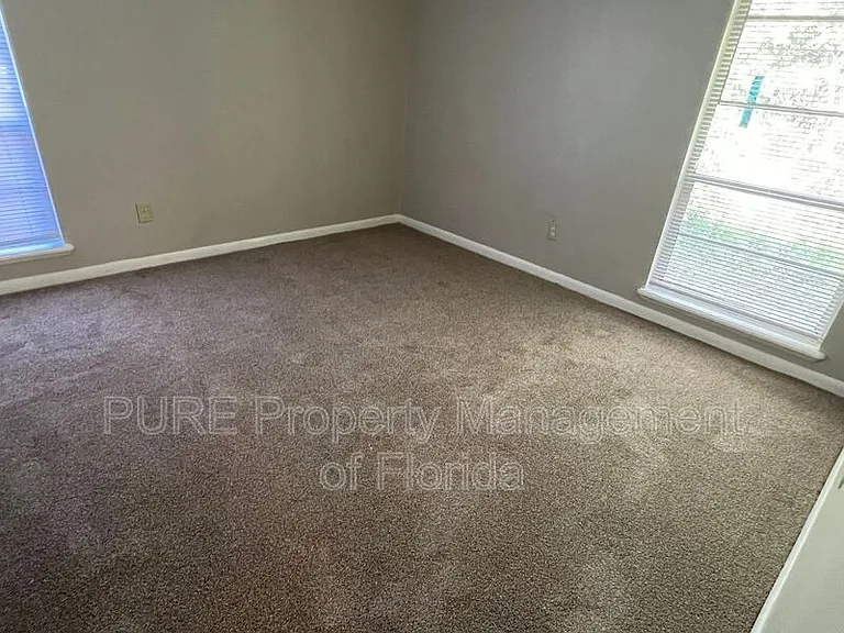 2985 SE 55th Ave #D — Photo 16