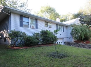 37 Chevy Chase Rd, Worcester, MA 01606